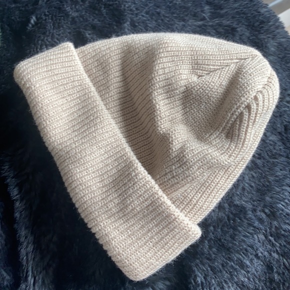 Carhartt Grey Beanie Bundle - 3 BEANIES UNWORN - New - Picture 7 of 7